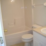 2233 NE 15th Ter Bath