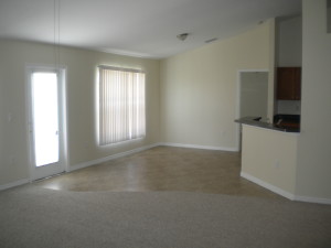 426 NW 4th St LR DR